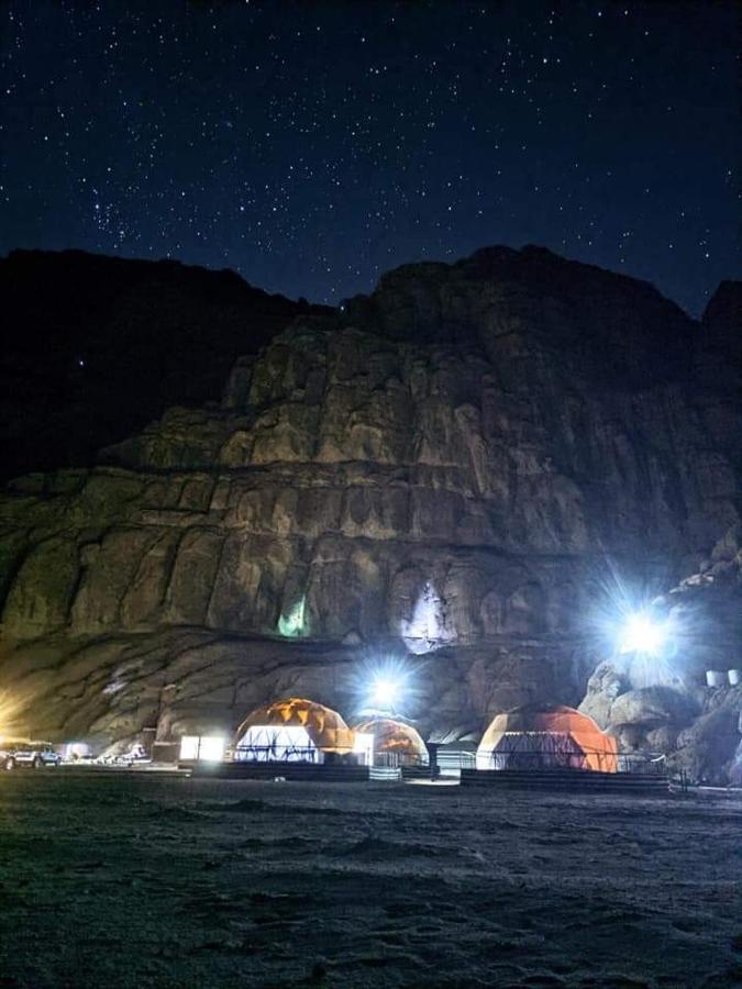 Sami Al Muzna Rum Camp Wadi Rum Luaran gambar