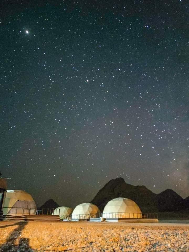 Sami Al Muzna Rum Camp Wadi Rum Luaran gambar